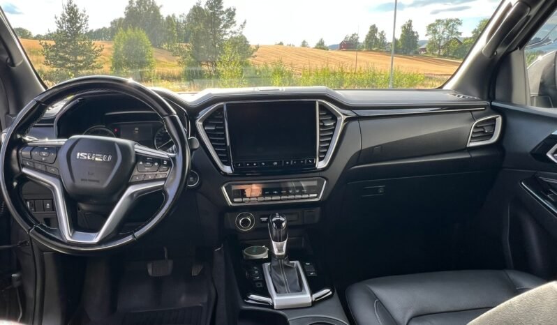 
								Isuzu D-Max 1.9 Double Cab Black Edition 163 ch Automatique 4×4 full									