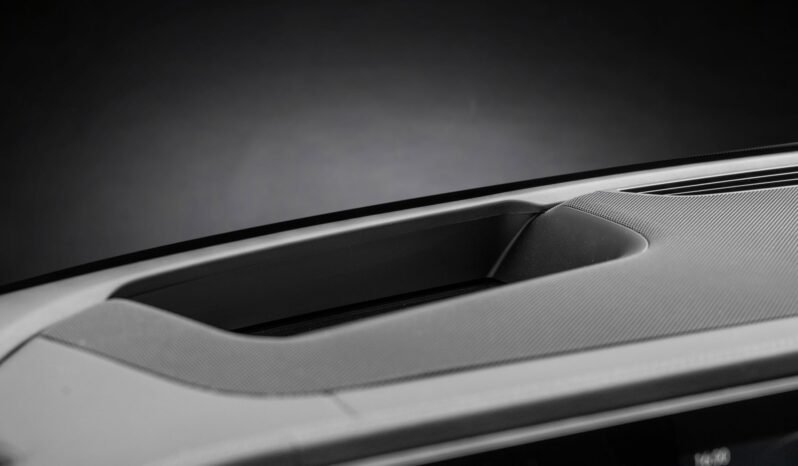 
								Mercedes-Benz GLE 350 de 4MATIC AMG Line / 2x AMG / Affichage tête haute / Premium+ / Burmester / Toit panoramique / Night Package / Hybride rechargeable / Norvégien full									