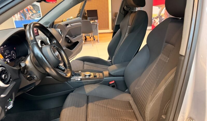 
								Audi A3 e-tron 258 ch – Facelift – Navi – Virtual – Panorama – LED full									