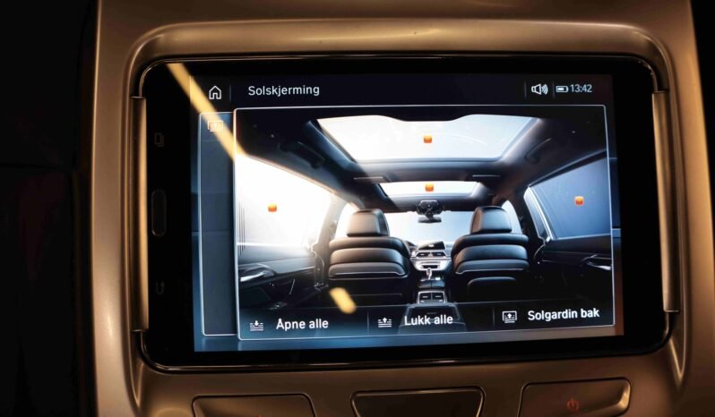 
								BMW 740Le xDrive 371 ch | HUD | ACC | Soft Close | Panoramique | Massage | Harman Kardon | Night Vision full									