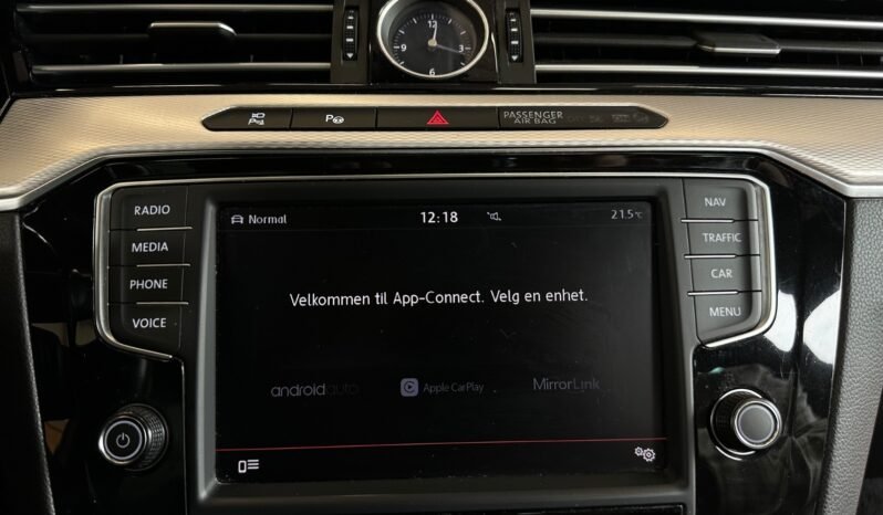 
								Volkswagen Passat Variant 2.0 TDI 190 ch 4MOTION — 2016 full									