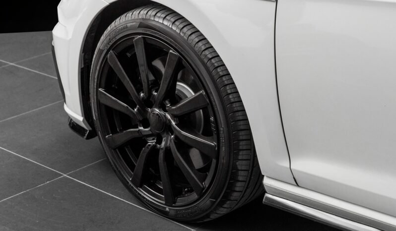 
								Volkswagen Golf VII R 310 ch restylée 4MOTION, ActiveInfo, DynAudio, Cuir, LED full									
