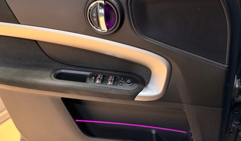 
								MINI Countryman Cooper SE ALL4 MAXIMIZE – H/K – CUIR – ACC – CAMÉRA – LED full									