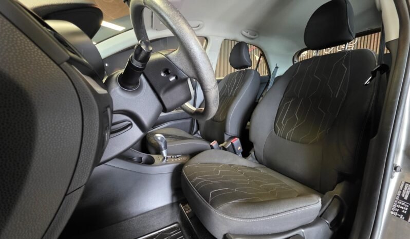 
								Kia Picanto 1.2 essence de 2012 avec boîte automatique, full									