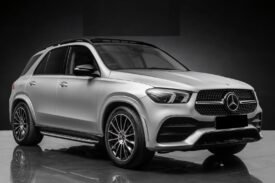 Mercedes-Benz GLE 350 de 4MATIC AMG Line / 2x AMG / Affichage tête haute / Premium+ / Burmester / Toit panoramique / Night Package / Hybride rechargeable / Norvégien