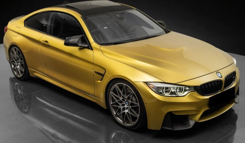 
								BMW M4 Competition 450 ch DKG – Carbone – Cuir – Harman Kardon – Affichage tête haute – Toit ouvrant full									