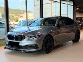 BMW 530e SPORT LINE – 360° – HARMAN KARDON – CUIR – TOIT OUVRANT – DIRECTION ARRIÈRE