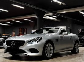 Mercedes-AMG SLC 43 de 2017