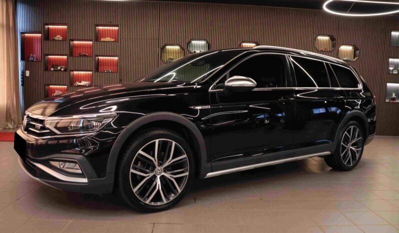 
								Volkswagen Passat Variant Alltrack 2.0 TDI 190 ch 4MOTION | DSG | Sport | 360° | Webasto | CarPlay | Crochet full									