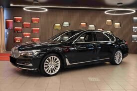 BMW 740Le xDrive 371 ch | HUD | ACC | Soft Close | Panoramique | Massage | Harman Kardon | Night Vision