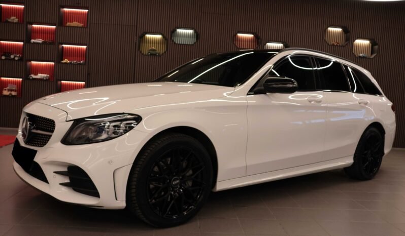 
								Mercedes-Benz C 220 d 4MATIC AMG | Burmester | Pano | Pack Nuit | Attelage | Facelift full									