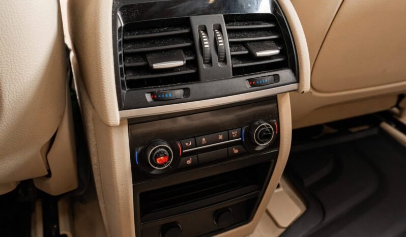 
								BMW X5 xDrive40e iPerformance M Sport | xDrive | HUD | ACC | Harman Kardon | Pano | Cuir | Caméra | Navi full									