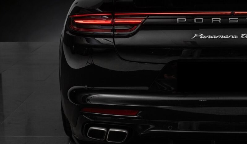 
								Porsche Panamera Turbo S E-Hybrid 680 ch SportDesign / 360° / ACC / Burmester / Toit panoramique / Soft-Close full									