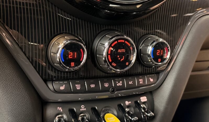 
								MINI Countryman Cooper SE ALL4 MAXIMIZE – Harman Kardon, HUD, ACC, Caméra, Cuir, Panoramique full									