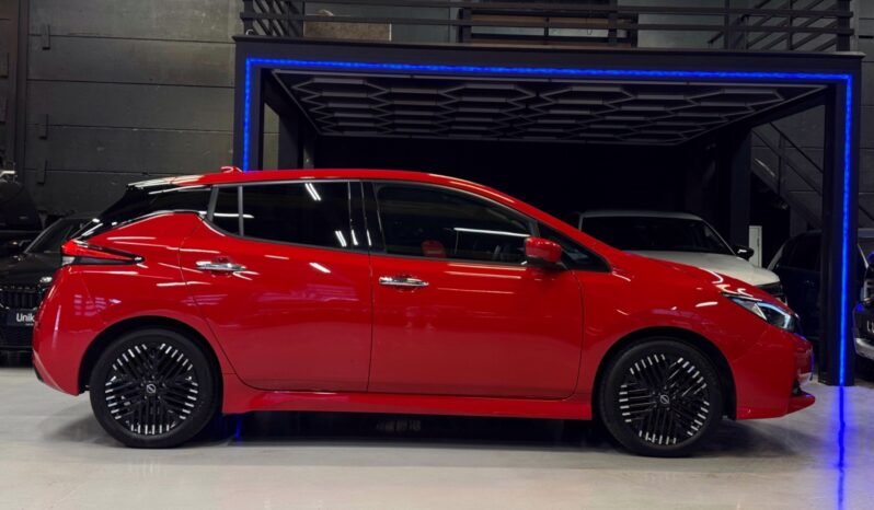 
								Nissan Leaf Tekna 40 kWh de 2024, 100 % électrique full									