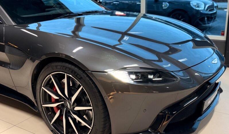 
								Aston Martin Vantage 4.0 V8 510 ch, Caméra, Sièges 16 positions, Carbone, Sport, Norvégien full									