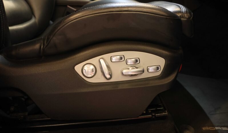 
								Porsche Macan S Diesel 3.0 V6 258 ch | Cuir | BOSE | Pano | Navi | ACC | Mémoire | Webasto full									