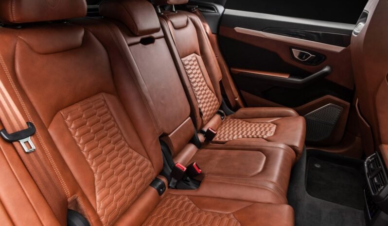 
								Lamborghini Urus 4.0 V8 650 ch – Night Vision, Massage, ADAS, Pano, Soft Close, Webasto, Crochet fixe full									