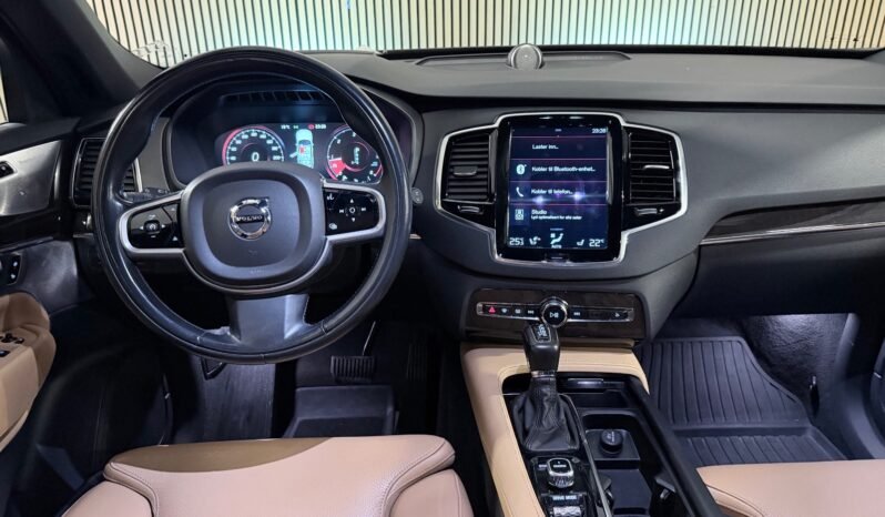 
								Volvo XC90 D4 XC90 190 ch Inscription 7 places full									