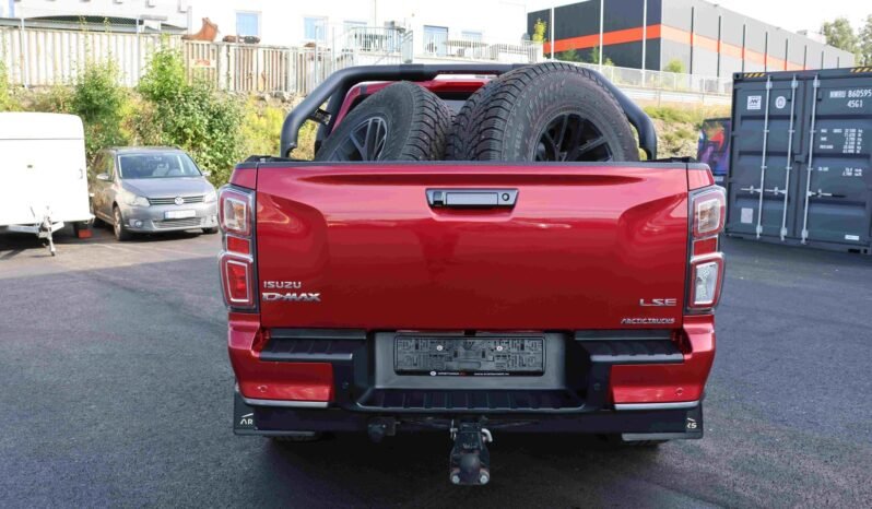 
								ISUZU D-MAX AT35 4×4 — 163 CH full									