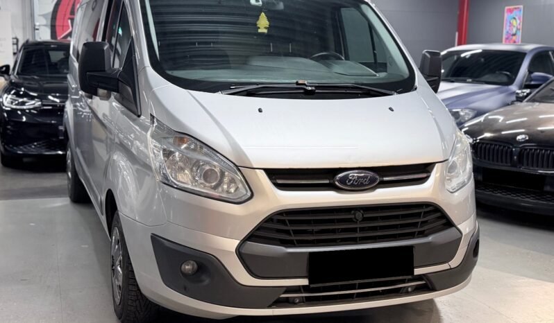 
								Ford Transit Custom 2.0 TDCI 170 ch – Version longue – Attelage crochet full									