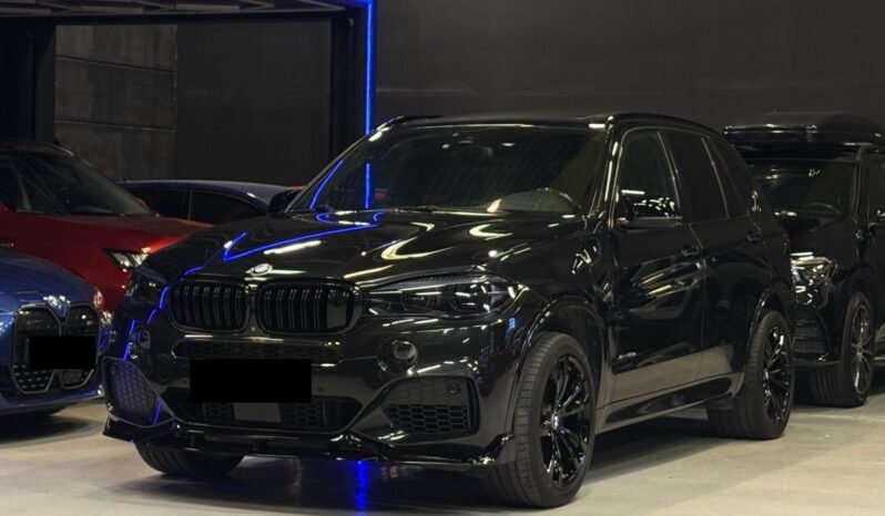
								BMW X5 xDrive40e/ M-SPORT/ H&K/ NAVI/ HUD/ PANO/ NUIT/ SOFT full									