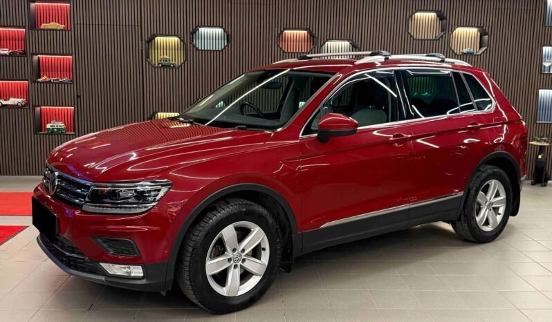 
								Volkswagen Tiguan 1.4 TSI 150 ch 4MOTION DSG | Cuir | Mémoire | Crochet | Webasto | Caméra | Navigation full									