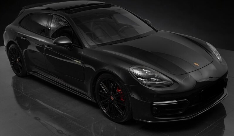 
								Porsche Panamera 4 E-Hybrid SportDesign, 462 ch, ACC, Bose, Toit panoramique, Fermeture assistée, Échappement sport full									