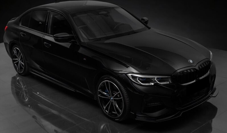 
								BMW 330e Berline xDrive M Sport – 296 ch – Hybride Rechargeable – ACC – HUD – Commande gestuelle – Cuir Vernasca – Laser – Fixation en H full									