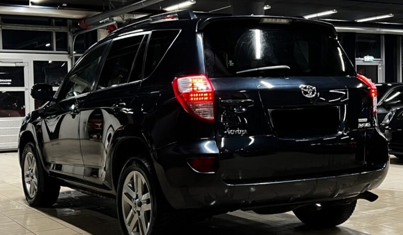 
								oyota RAV4 2.2 D-4D 150 ch – 4×4 – AUTOMATIQUE – CAMÉRA ARRIÈRE – GRIS – UE 11/2027 full									
