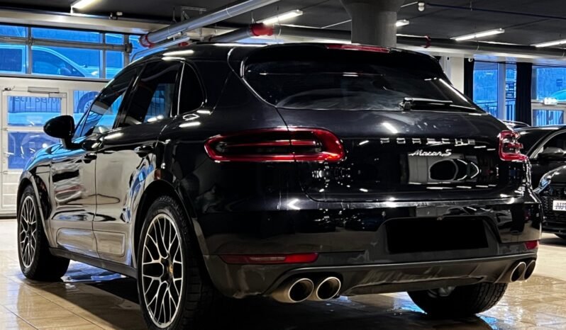 
								Porsche Macan S 211 ch – PASM – ACC – PANO – BOSE – WEBASTO – ATTELAGE full									