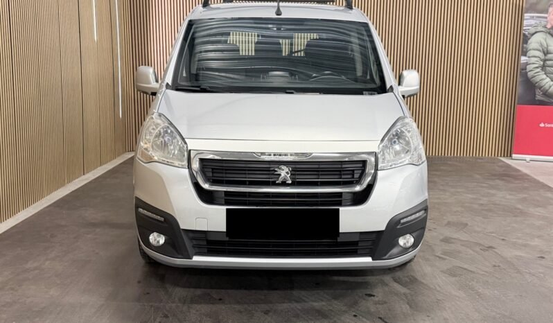 
								Peugeot Partner 1.6 D 100 CV – AUTOMATIQUE – LONGUE – CROCHET full									