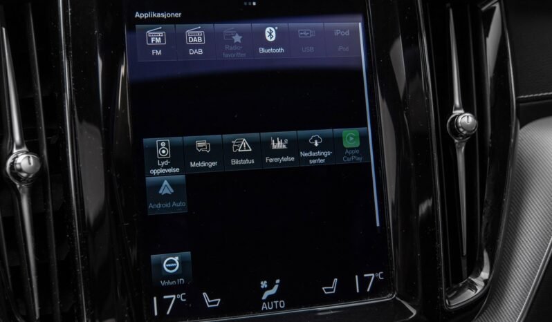 
								Volvo XC60 T6 Recharge AWD R-Design – ACC, Harman Kardon, VOC, Toit panoramique, Hayon électrique, Norvégien full									