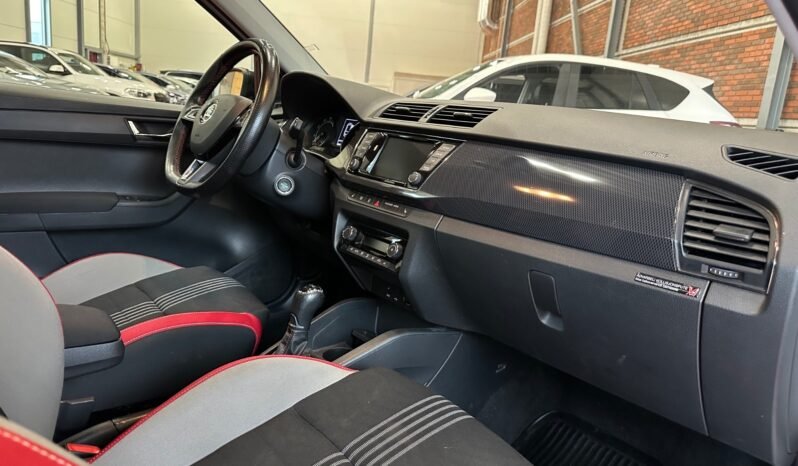 
								Škoda Fabia III Monte Carlo 1.2 TSI 110 ch DSG full									