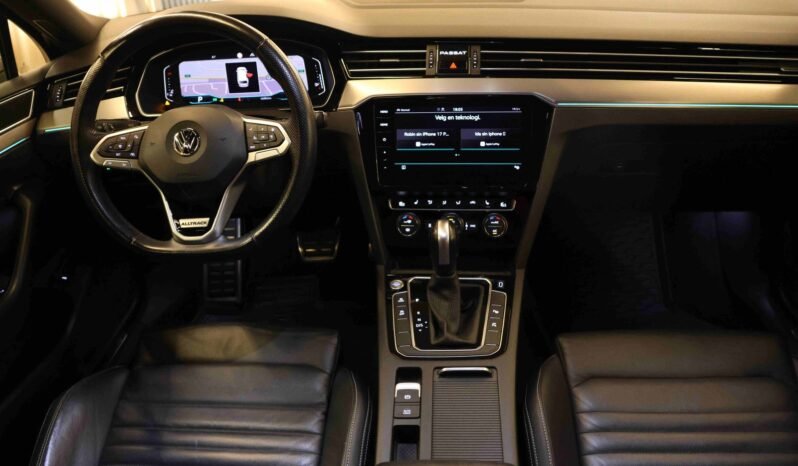 
								Volkswagen Passat Variant Alltrack 2.0 TDI 190 ch 4MOTION | DSG | Sport | 360° | Webasto | CarPlay | Crochet full									