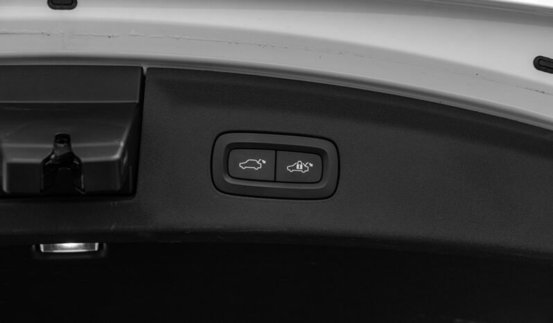 
								Polestar 2 Long Range AWD Performance 408 ch, ACC, Caméra 360°, Harman Kardon, Toit panoramique, 1 Propriétaire full									
