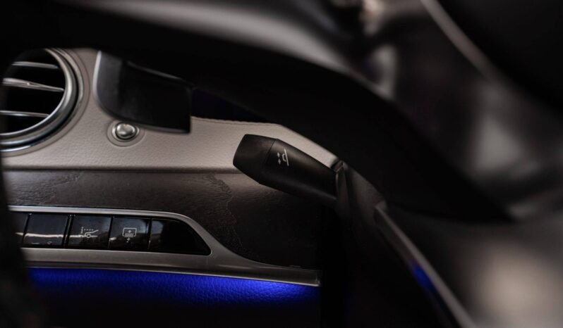 
								Mercedes-Benz S 450 4MATIC AMG | 389 ch | Burmester | Massage | Soft Close | Cuir | ACC | Caméra 360° full									