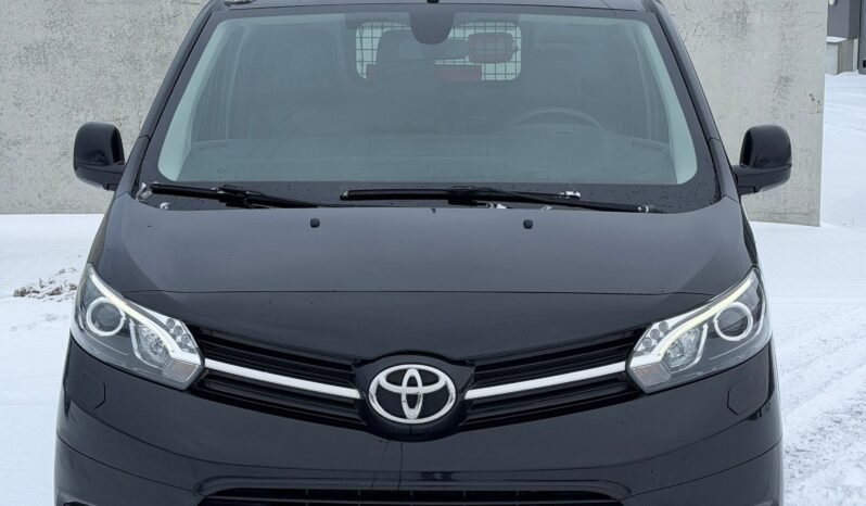 
								Toyota Proace 2.0 D-4D 177 ch automatique full									