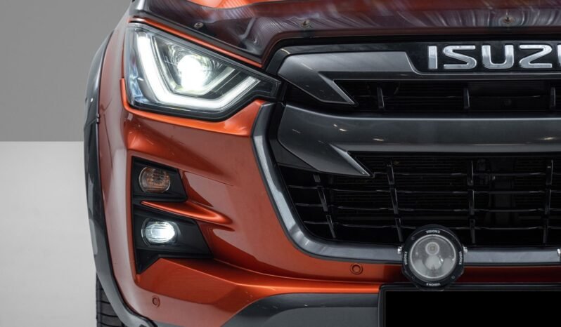 
								Isuzu D-Max 1.9 Double Cab Black Edition de 2021 full									