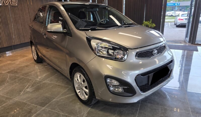 
								Kia Picanto 1.2 essence de 2012 avec boîte automatique, full									