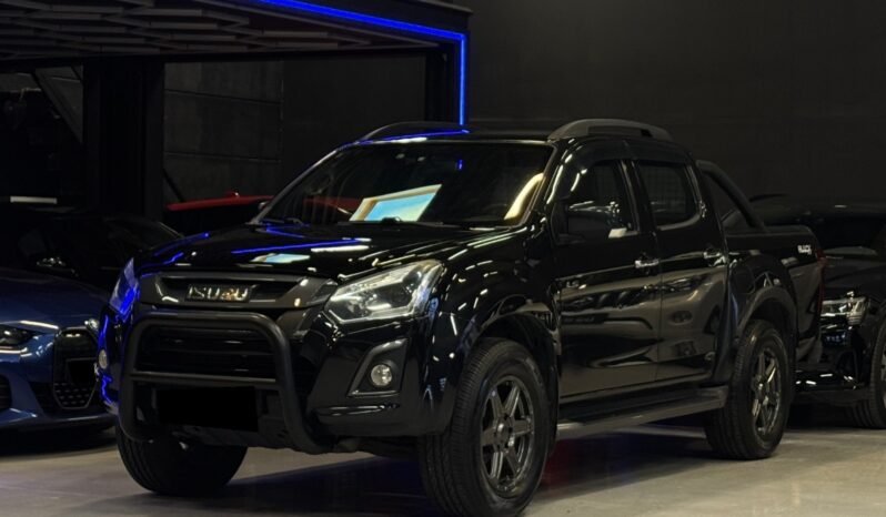 
								Isuzu D-Max Black Edition 1.9 Diesel de 163 ch, année 2018 full									