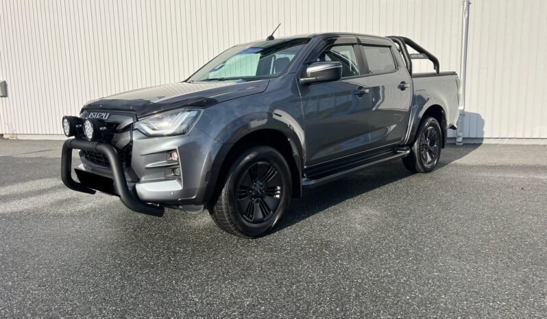 
								Isuzu D-Max 1.9 Double Cab Black Edition 163 ch Automatique 4×4 full									