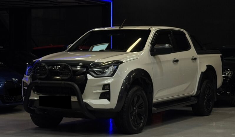 
								Isuzu D-Max Black Edition 2021 – 1.9 Diesel 163 ch – automatique full									