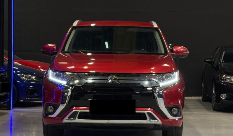 
								Mitsubishi Outlander 1 PROPRIÉTAIRE / PHEV / HYBRIDE / 4×4 / CONDUITE À DROITE / CAMÉRA À DROITE / NEUF UE full									