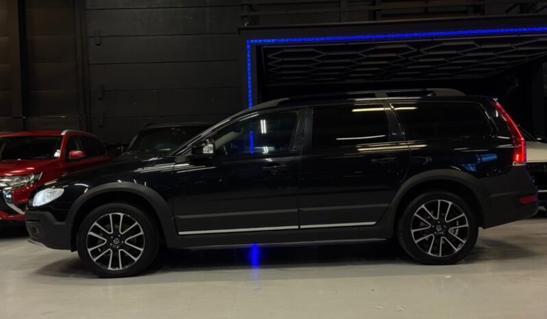 
								Volvo XC70 CUIR / AUTOMATIQUE / CONFORME AUX NORMES UE / Édition Dynamique / SERVICE / NAVIGATION full									