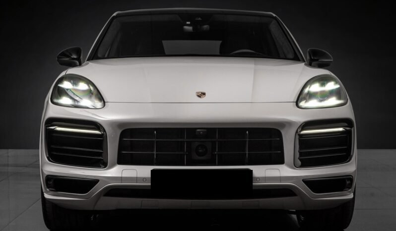 
								Porsche Cayenne Coupé E-Hybrid SportDesign – 360°, HUD, ACC, 18 voies, Panoramique, PPF, TechArt full									