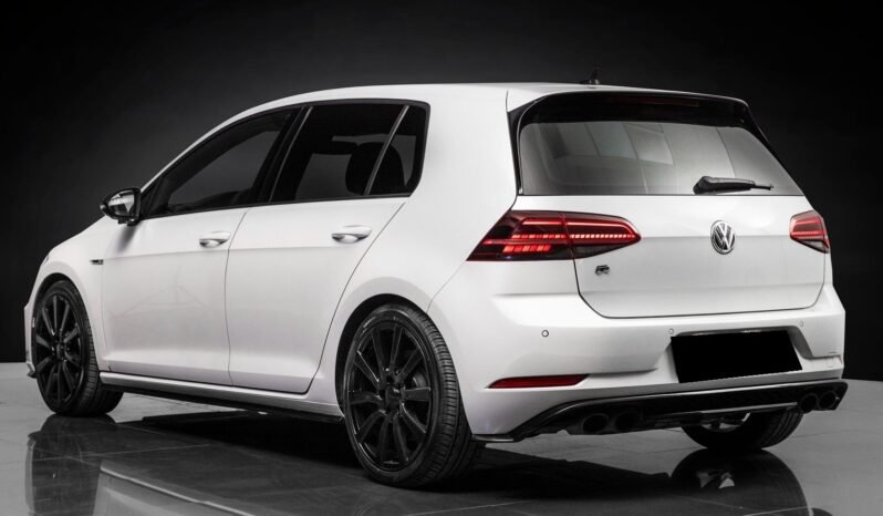 
								Volkswagen Golf VII R 310 ch restylée 4MOTION, ActiveInfo, DynAudio, Cuir, LED full									