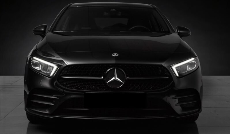 
								Mercedes-Benz A 220 190 ch 4MATIC 2x AMG – Widescreen, Distronic, Pack Nuit, 1 Propriétaire full									