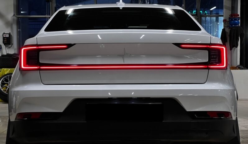 
								Polestar 2 LR / Dual Motor / Conçu par Polestar full									