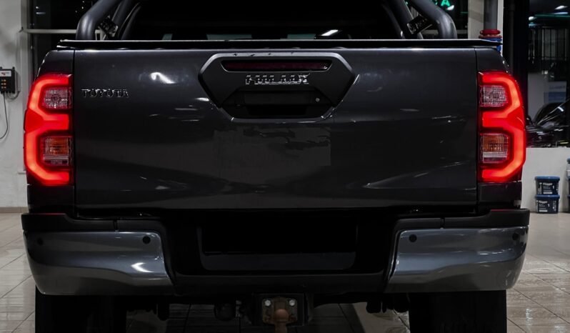 
								Toyota Hilux 2.8D – 204 ch – 4WD – Arctic Trucks – Barre LED 1000 m full									